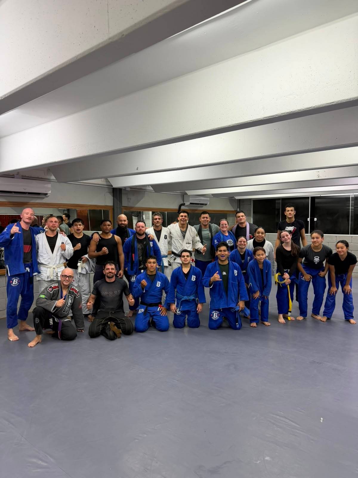Equipe Biondo Jiu-Jitsu reunida